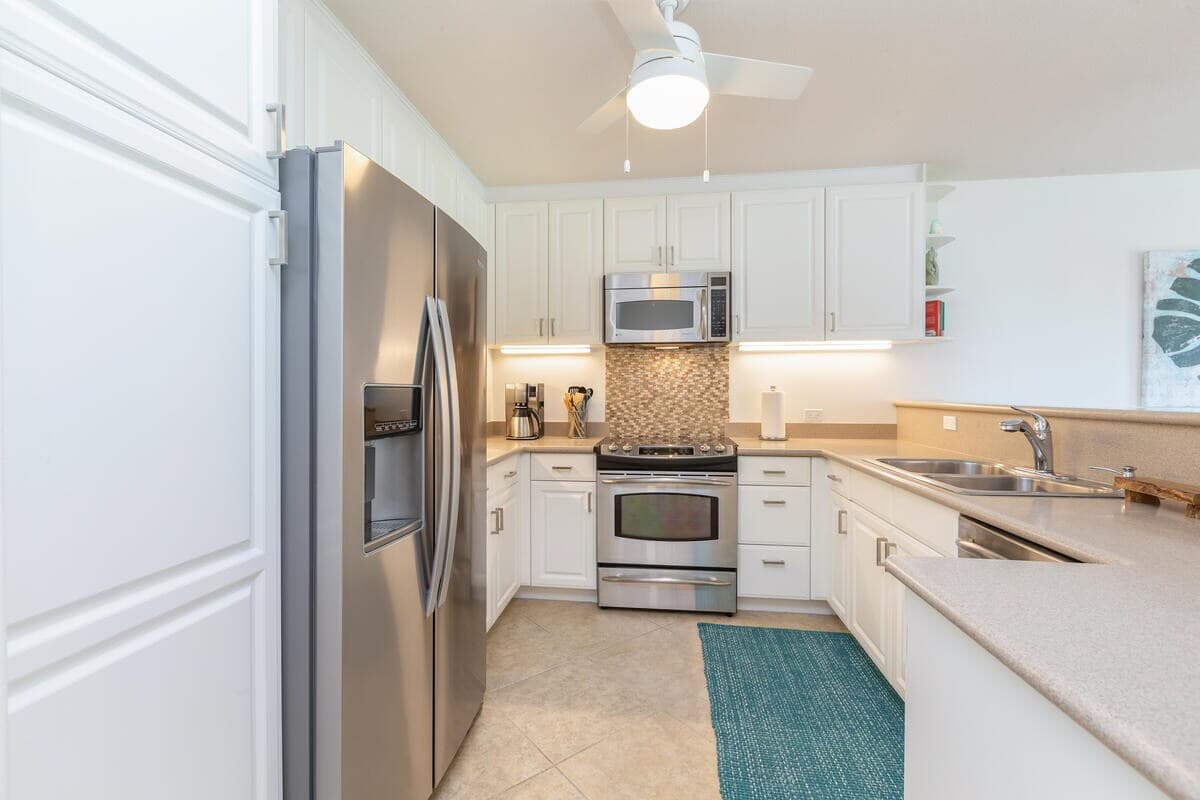 Condo in Princeville · ★4.86 · 1 bedroom · 2 beds · 2 shared baths - Photo 2