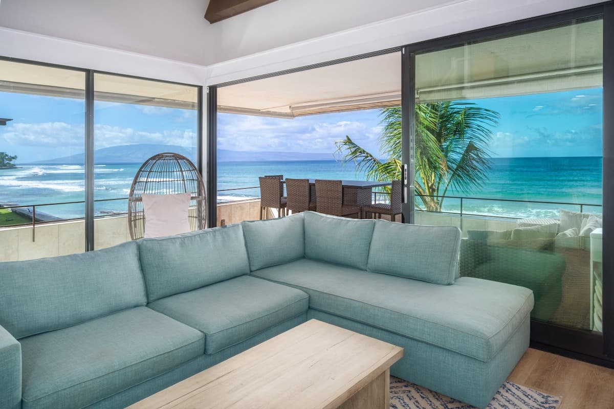 Condo in Lahaina · ★4.95 · 3 bedrooms · 3 beds · 2 baths - Photo 5