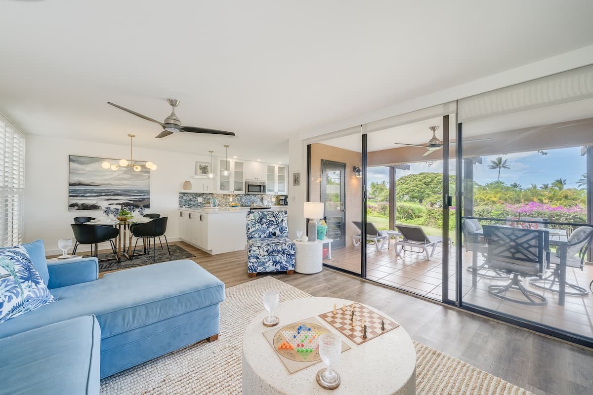 Condo in Kihei · ★4.44 · 1 bedroom · 2 beds · 2 baths - Photo 4