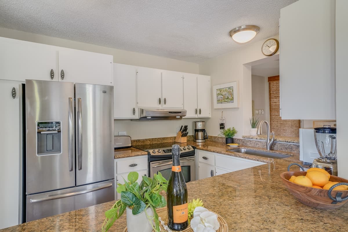 Condo in Kihei · ★4.7 · 2 bedrooms · 4 beds · 2 baths - Photo 5