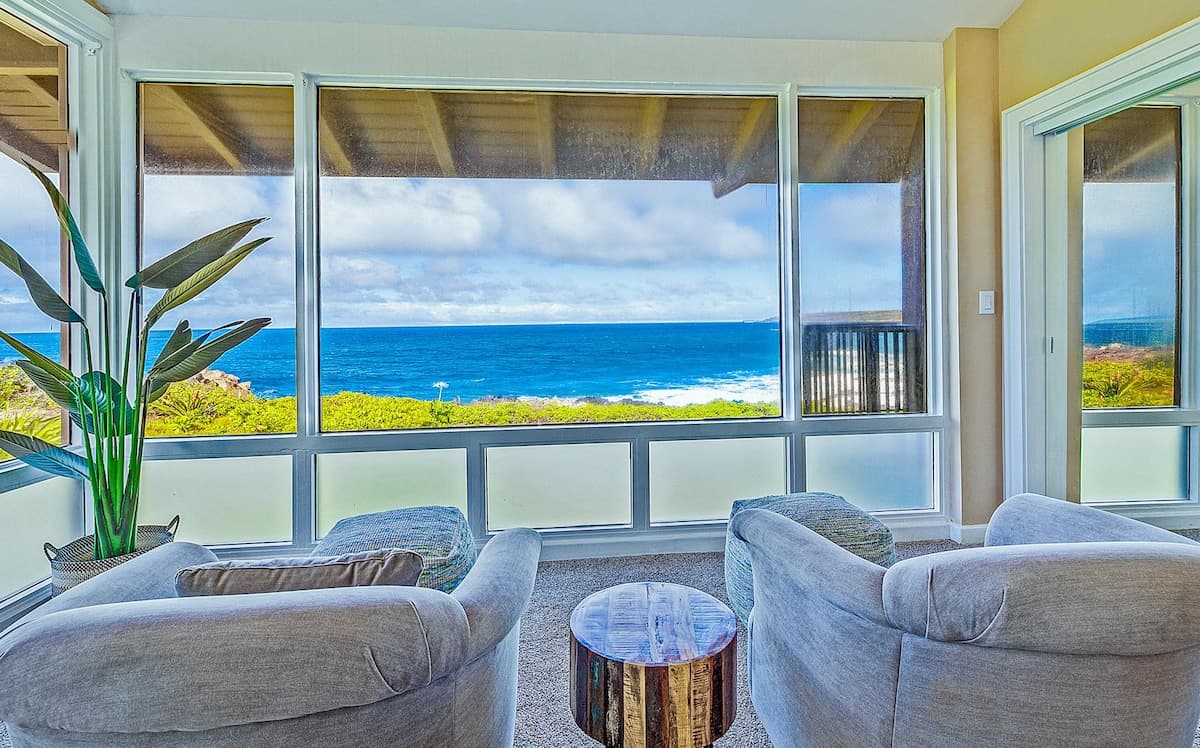 Condo in Lahaina · ★4.81 · 1 bedroom · 2 beds · 2 baths - Photo 1