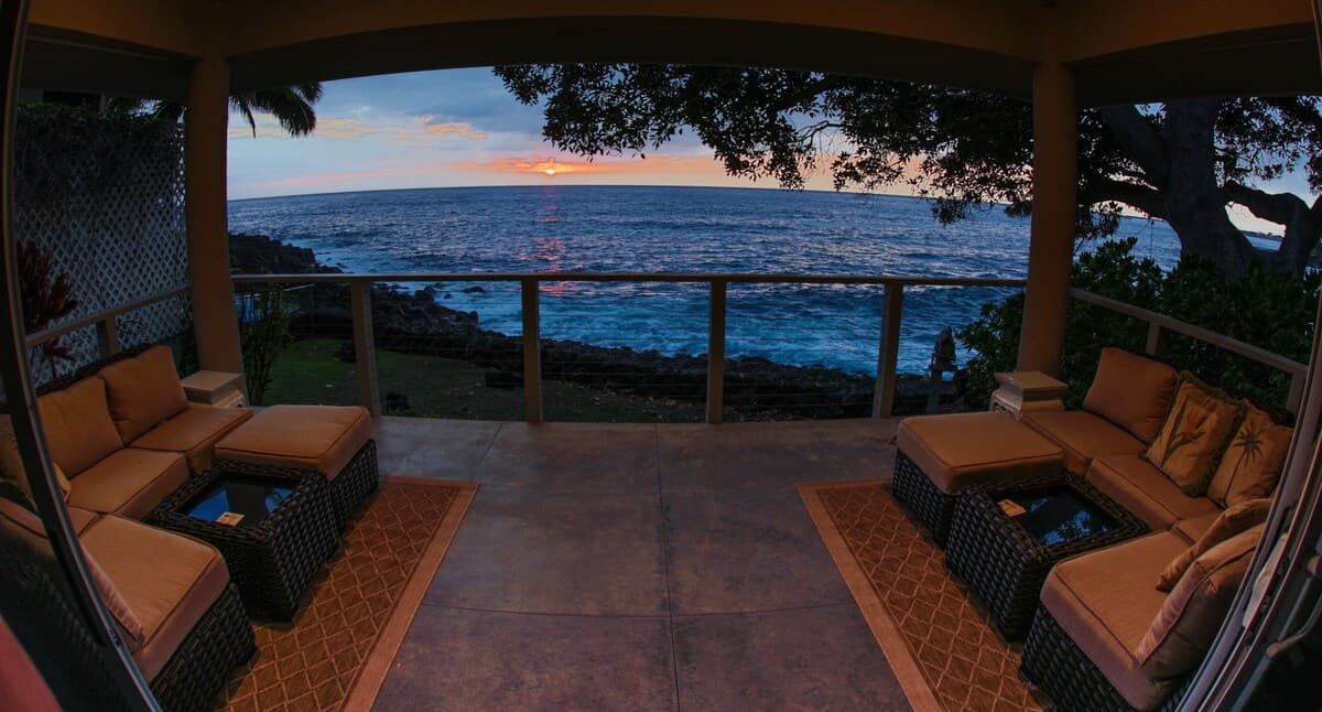 Home in Kailua-Kona · ★5.0 · 2 bedrooms · 4 beds · No bathroom - Photo 4
