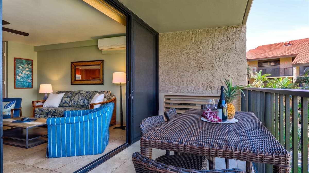 Condo in Lahaina · ★4.63 · 2 bedrooms · 3 beds · 2 baths - Photo 5