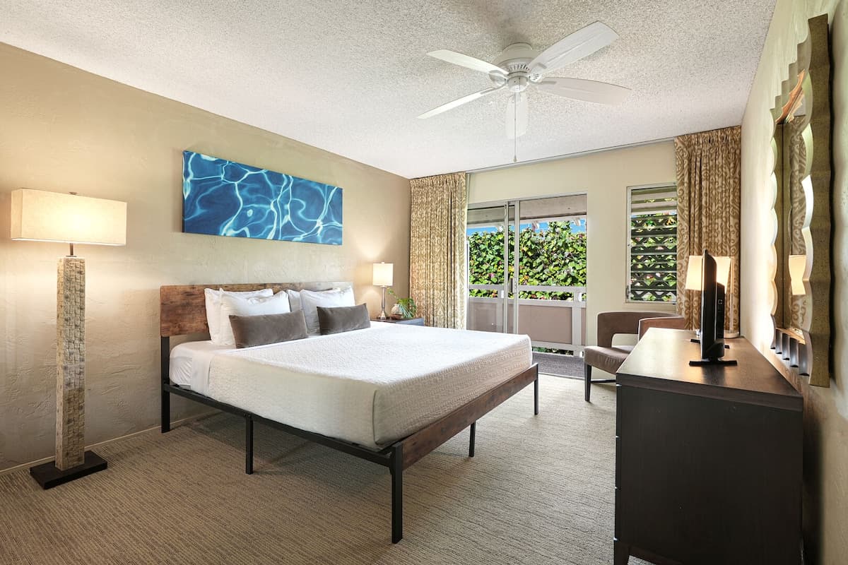 Condo in Kapaa · ★4.25 · 1 bedroom · 1 bed · 1 bath - Photo 4