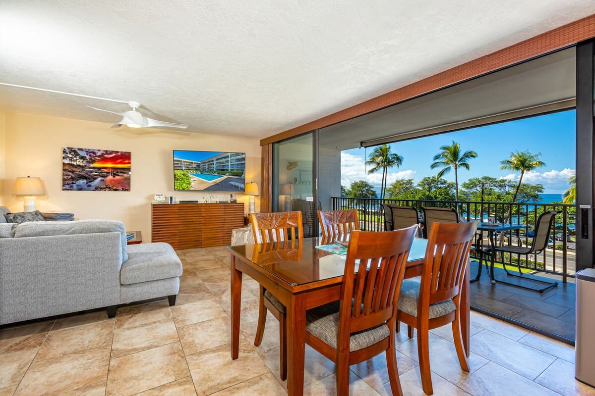 Condo in Kihei · ★4.75 · 2 bedrooms · 2 beds · 2 baths - Photo 2