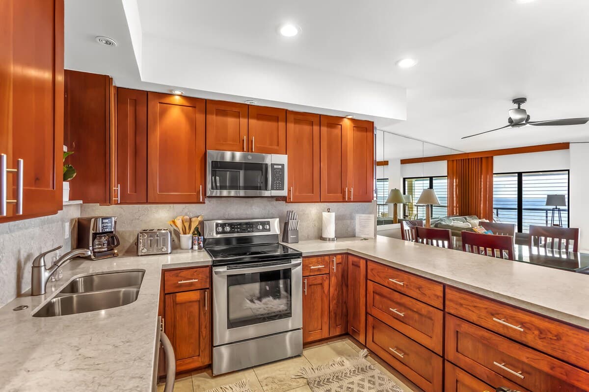 Home in Koloa · ★4.83 · 2 bedrooms · 4 beds · 2 baths - Photo 2