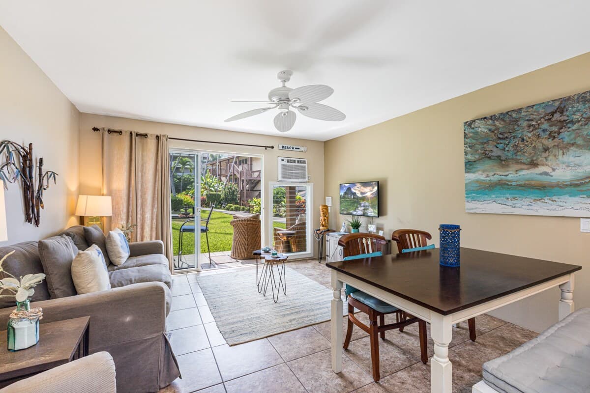Condo in Kailua-Kona · ★4.78 · 1 bedroom · 2 beds · 1 private bath - Photo 5