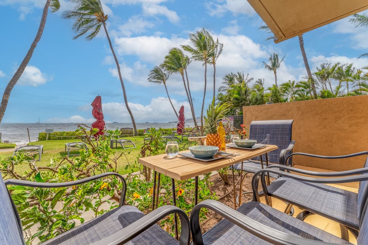 Condo in Kihei · ★5.0 · 2 bedrooms · 2 beds · 2 baths - Photo 4