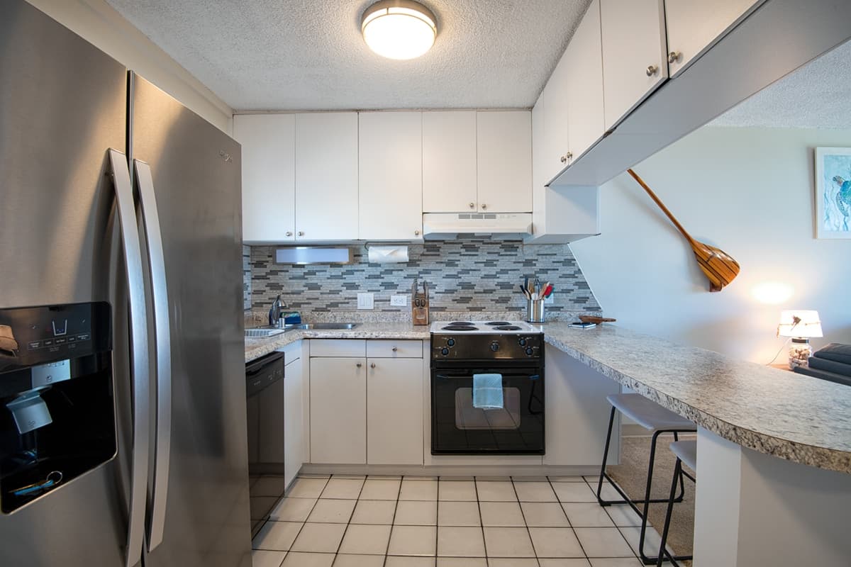 Condo in Kailua-Kona · ★4.4 · 1 bedroom · 1 bed · 1 bath - Photo 3