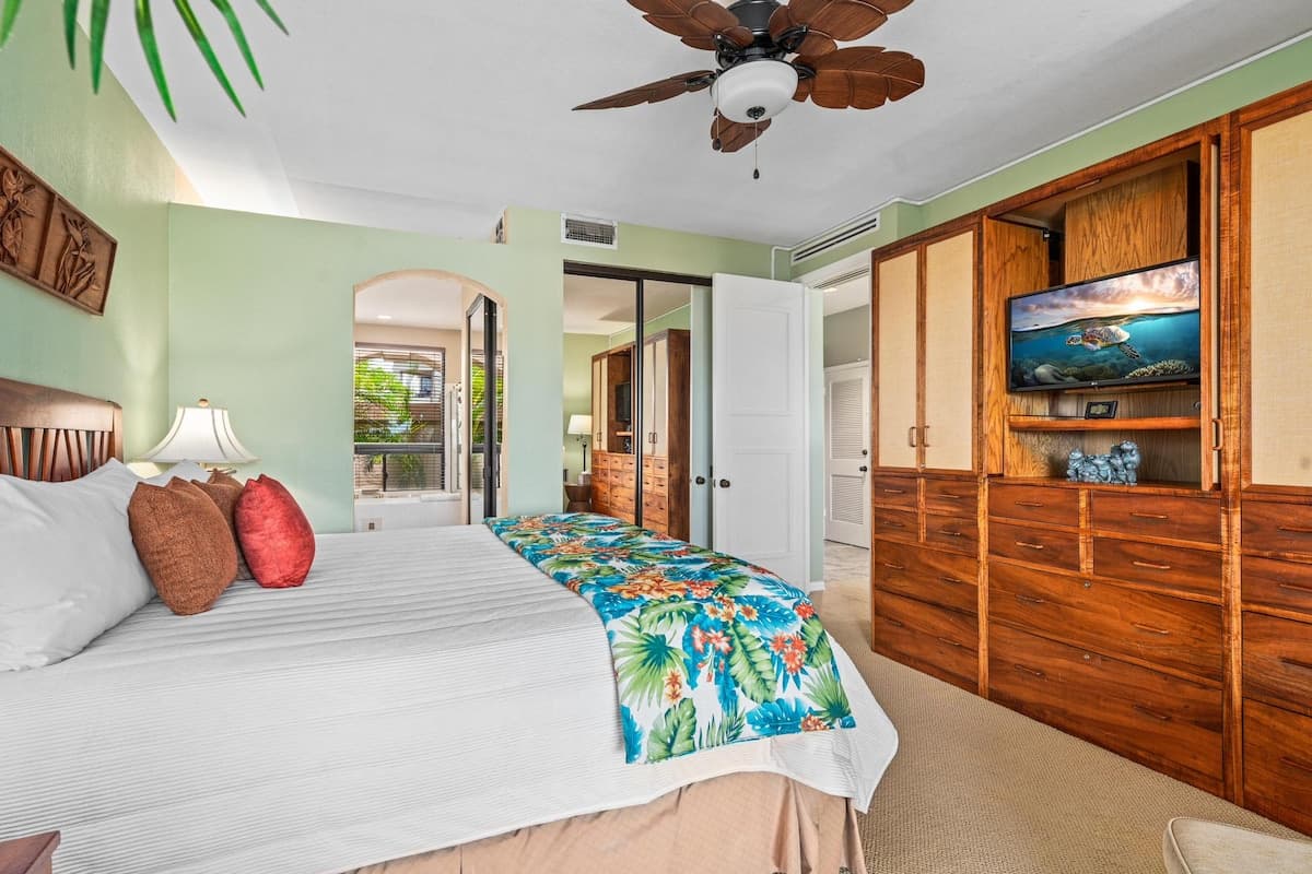 Condo in Waikoloa Beach Resort · ★4.88 · 2 bedrooms · 3 beds · 2.5 baths - Photo 3