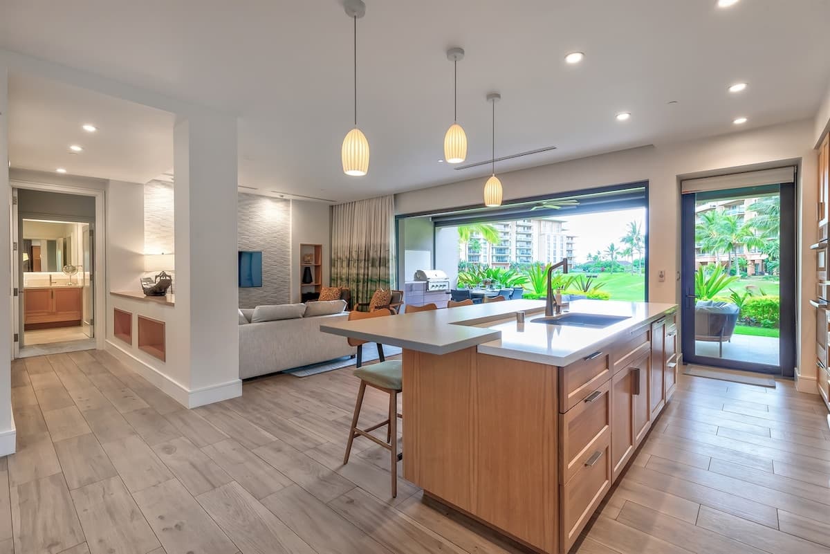 Villa in Lahaina · ★4.98 · 3 bedrooms · 4 beds · 3 baths - Photo 2