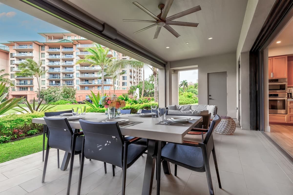 Villa in Lahaina · ★4.98 · 3 bedrooms · 4 beds · 3 baths - Photo 4