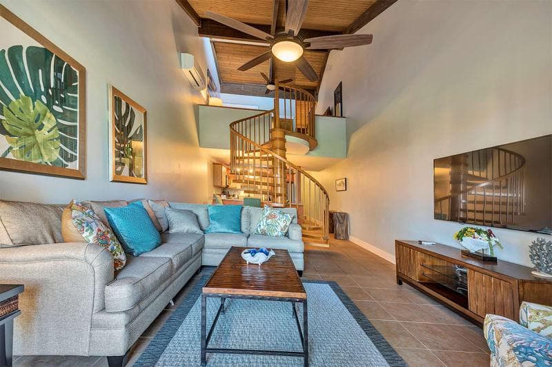 Condo in Kihei · ★4.5 · 2 bedrooms · 3 beds · 2 shared baths - Photo 2