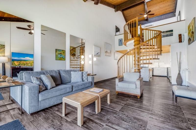 Condo in Kihei · ★4.0 · 2 bedrooms · 3 beds · 2 baths - Photo 5