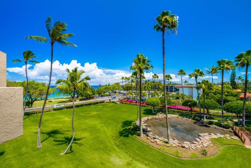 Condo in Kihei · ★4.0 · 2 bedrooms · 3 beds · 2 baths - Photo 1