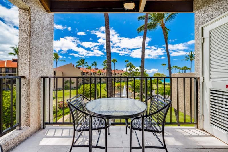 Condo in Kihei · ★4.5 · 2 bedrooms · 3 beds · 2 shared baths - Photo 2