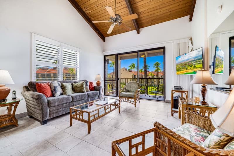 Condo in Kihei · ★4.5 · 2 bedrooms · 3 beds · 2 shared baths - Photo 4