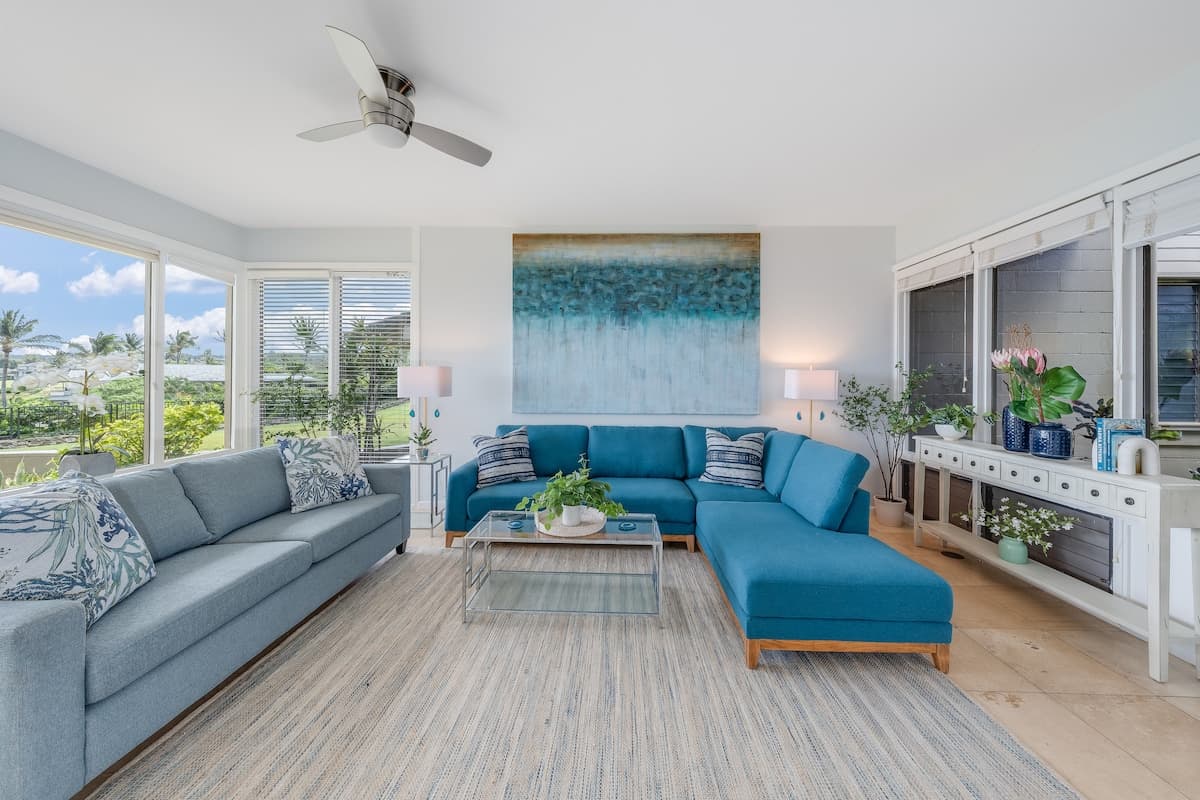 Condo in Lahaina · ★4.97 · 1 bedroom · 2 beds · 1 bath - Photo 3