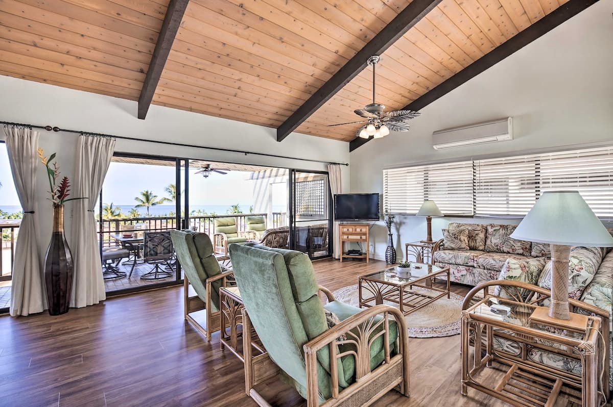 Condo in Kailua-Kona · ★4.95 · 1 bedroom · 2 beds · 2 baths - Photo 3
