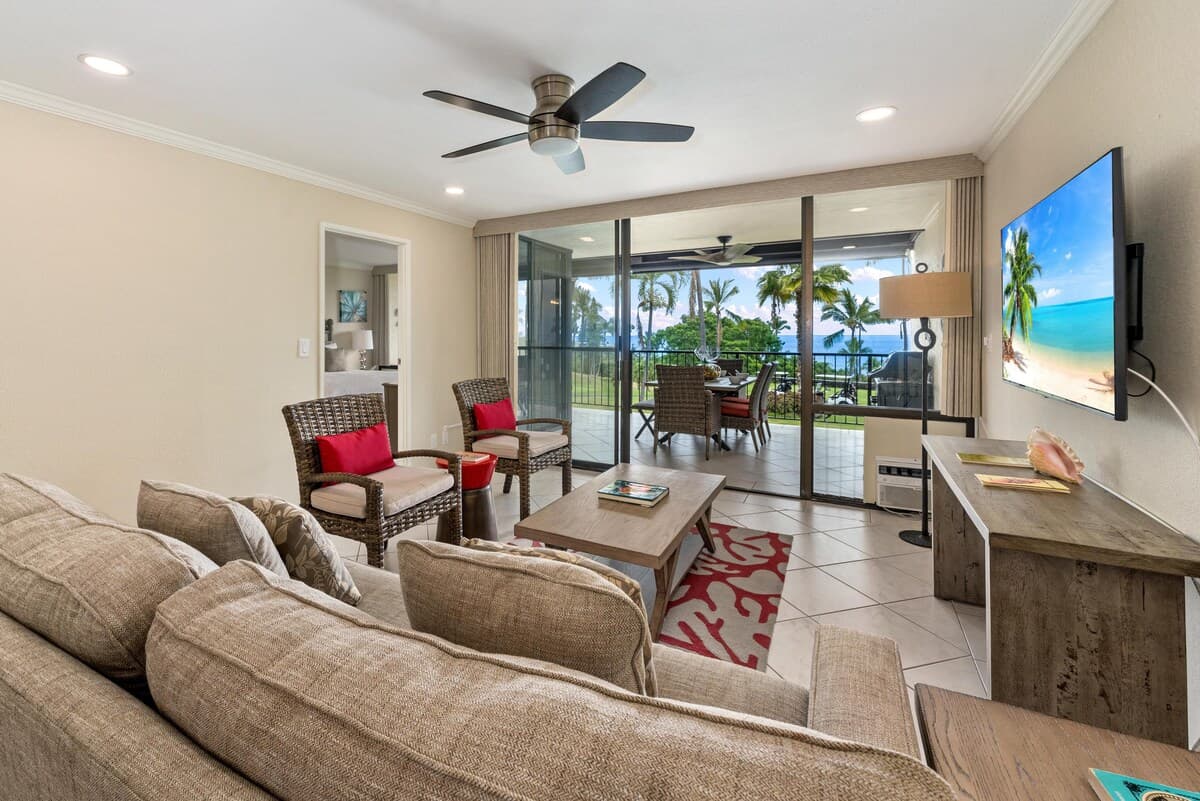 Condo in Kailua-Kona · ★4.59 · 2 bedrooms · 3 beds · 2 shared baths - Photo 1