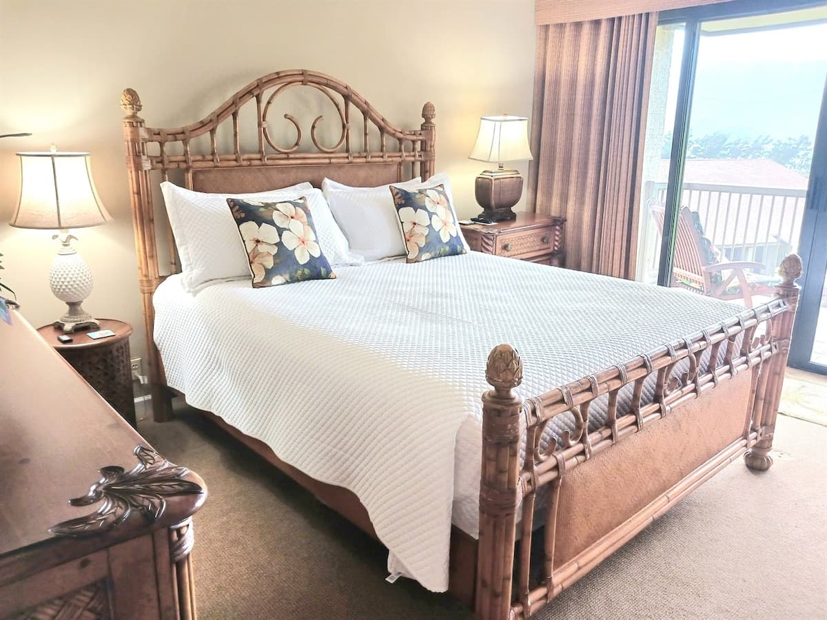 Condo in Princeville · ★4.88 · 1 bedroom · 2 beds · 1 bath - Photo 5