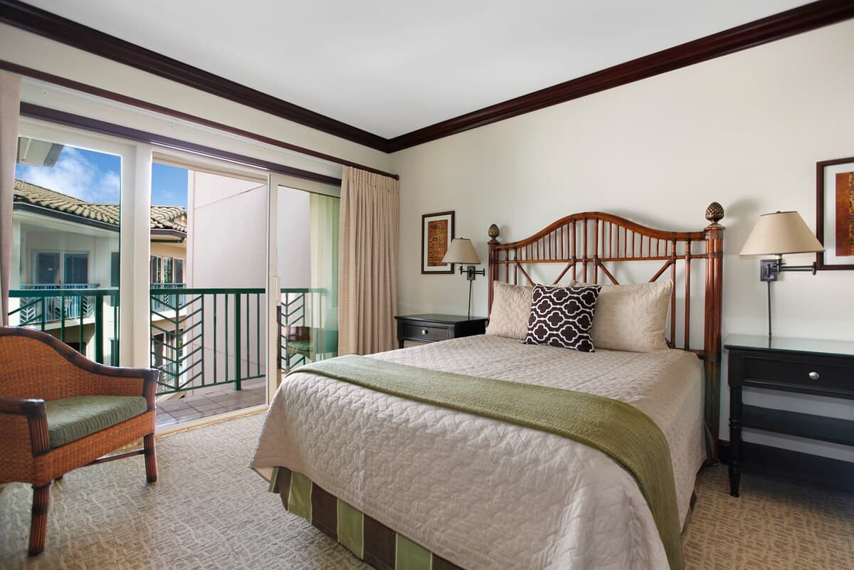 Condo in Kapaa · ★4.86 · 2 bedrooms · 3 beds · 3 baths - Photo 4
