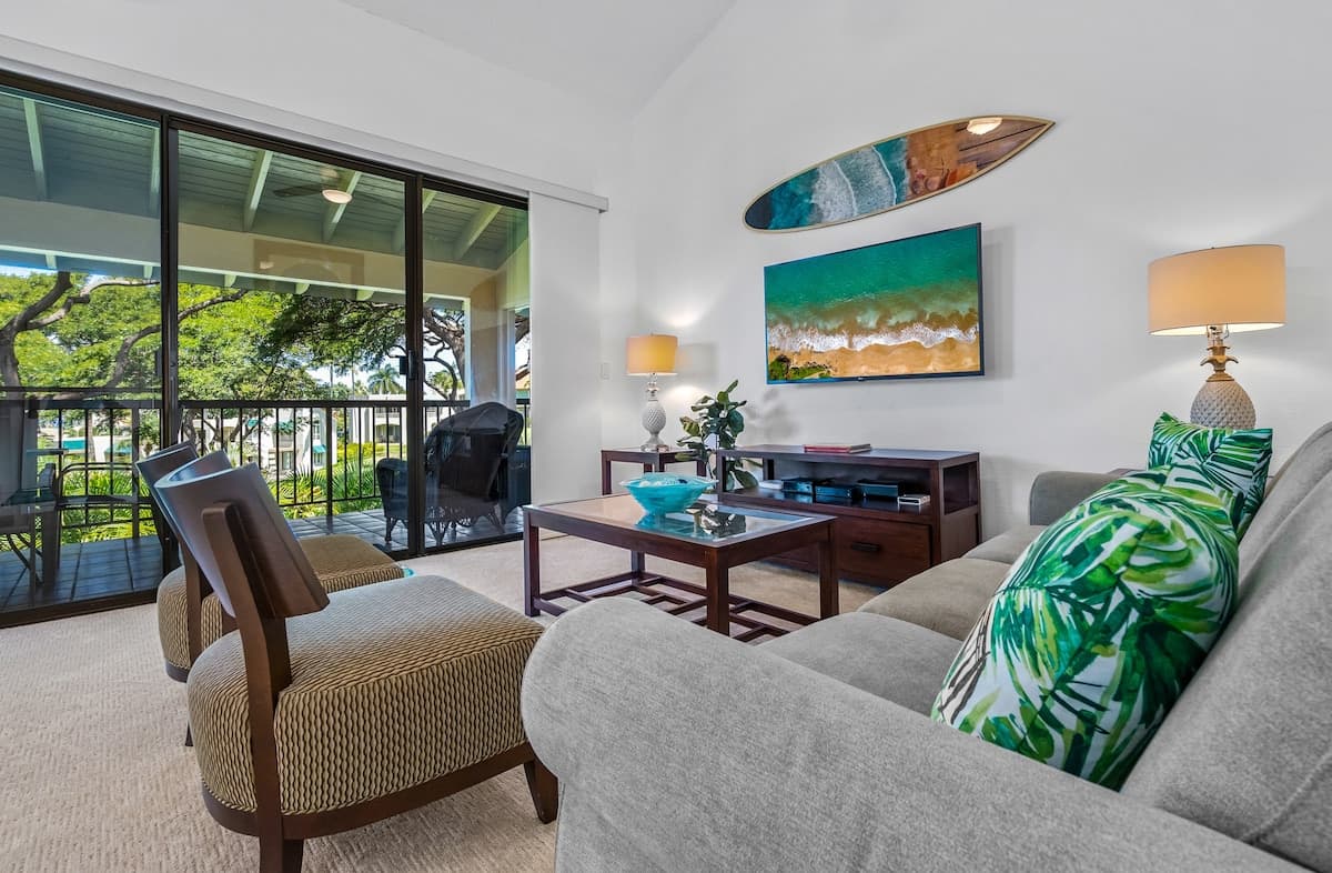 Condo in Kihei · ★4.59 · 1 bedroom · 2 beds · 2 baths - Photo 5