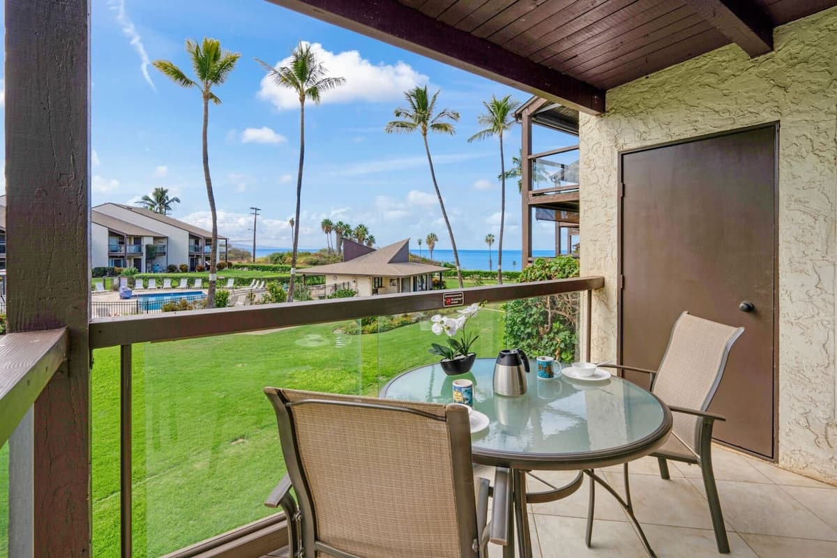 Condo in Kihei · ★4.83 · 1 bedroom · 2 beds · 1 bath - Photo 1