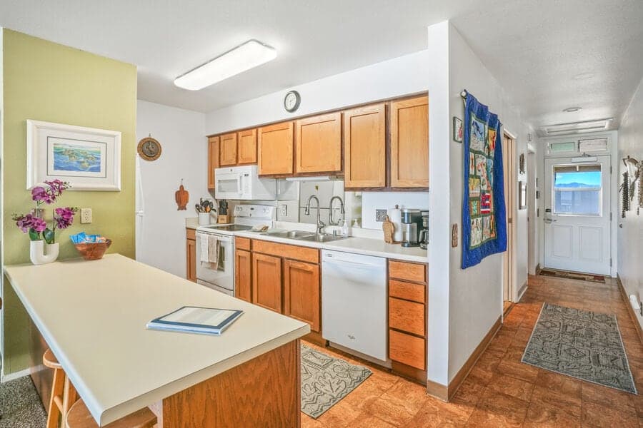 Condo in Kapaa · ★4.61 · 1 bedroom · 1 bed · 1 bath - Photo 3