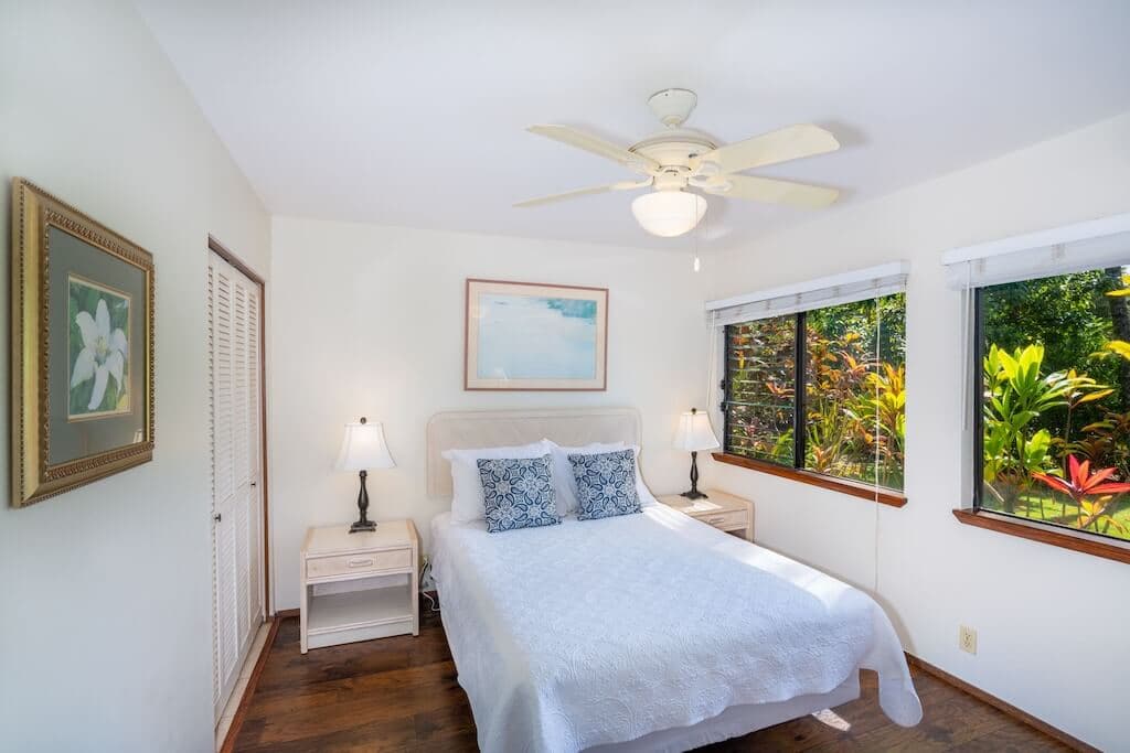 Condo in Princeville · ★4.79 · 2 bedrooms · 2 beds · 2 private baths - Photo 2