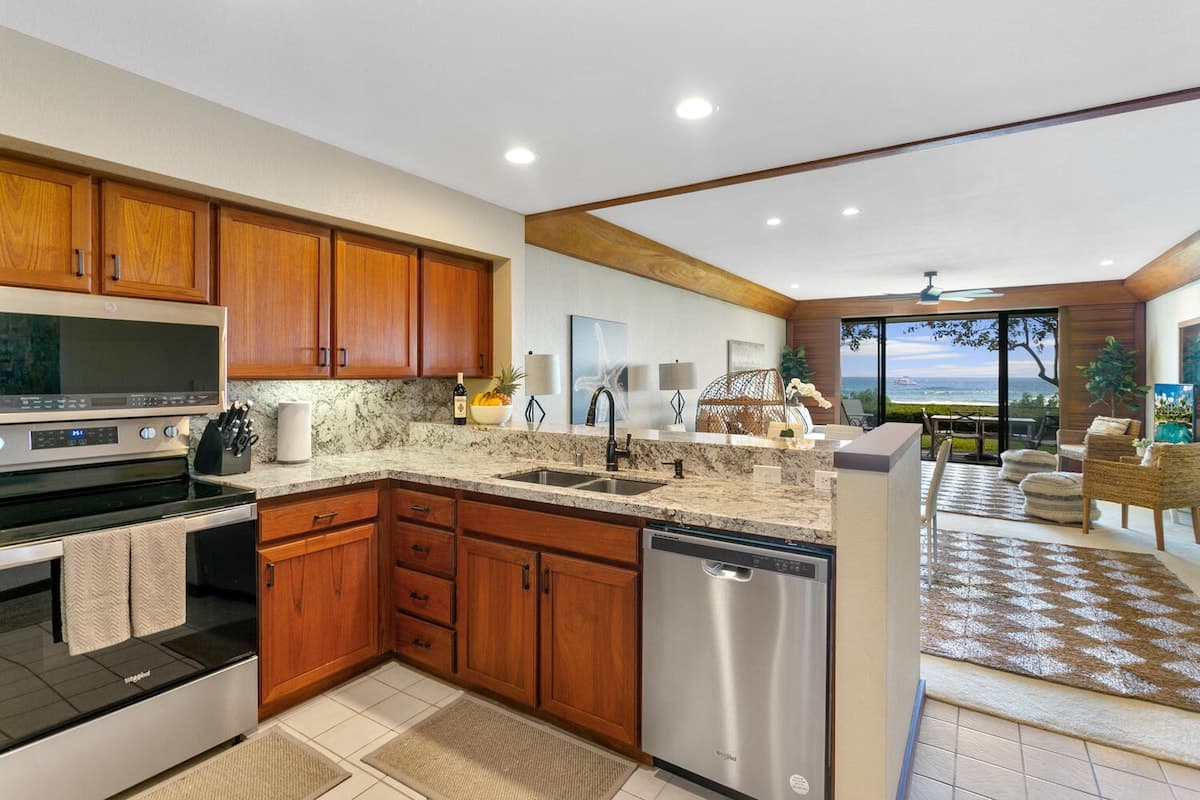 koolkondo Kapili 52 Ocean Front Condo - Photo 4