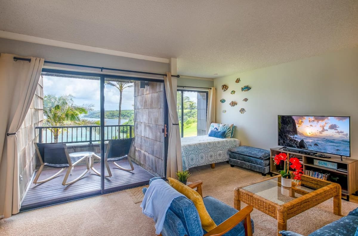 Condo in Princeville · ★4.82 · 1 bedroom · 2 beds · 1 bath - Photo 2