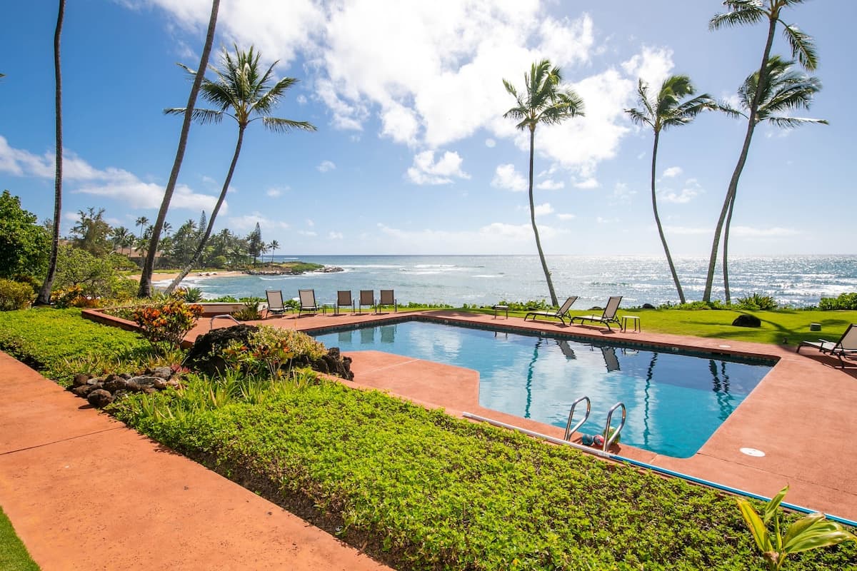 Condo in Kapaa · ★5.0 · 2 bedrooms · 3 beds · 3 baths - Photo 4