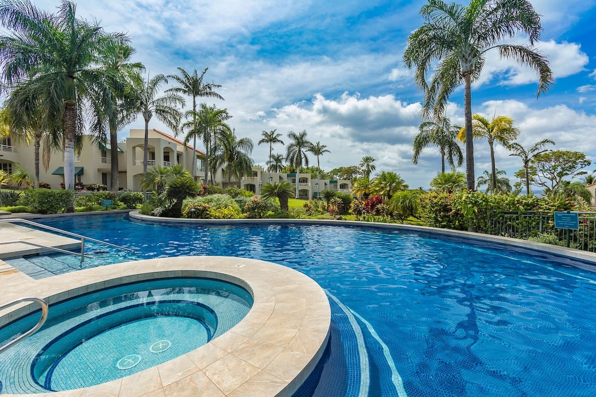 Condo in Kihei · ★5.0 · 2 bedrooms · 3 beds · 2 baths - Photo 5