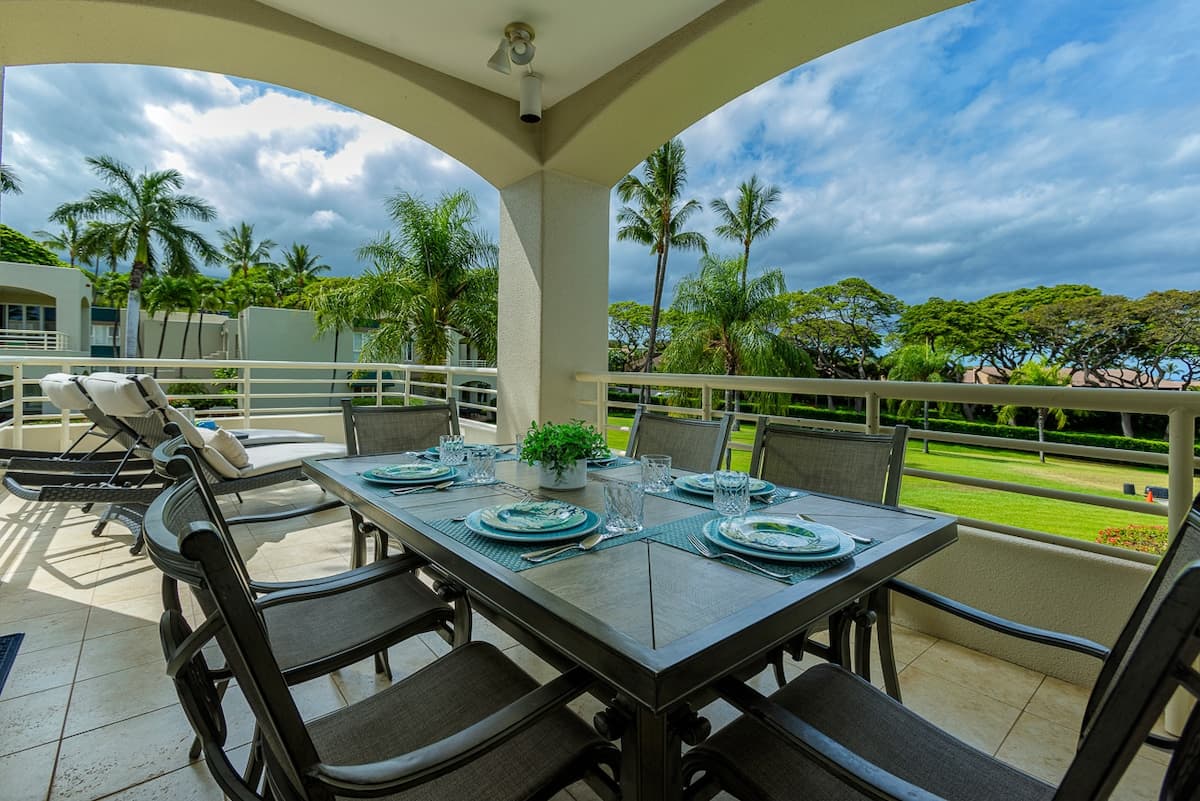 Condo in Kihei · ★5.0 · 2 bedrooms · 3 beds · 2 baths - Photo 2