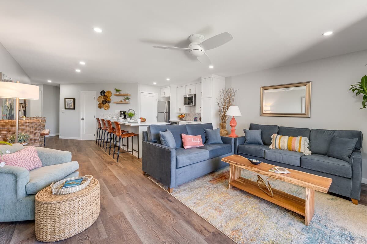 Condo in Kihei · ★4.8 · 1 bedroom · 2 beds · 2 baths - Photo 5
