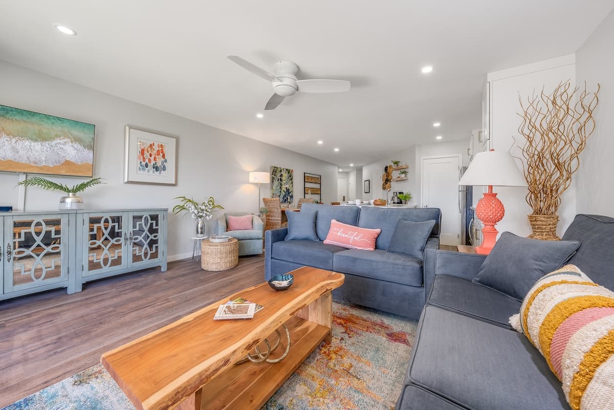 Condo in Kihei · ★4.8 · 1 bedroom · 2 beds · 2 baths - Photo 4