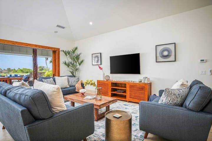 Home in Waikoloa Village · ★4.99 · 4 bedrooms · 5 beds · 4 baths - Photo 4