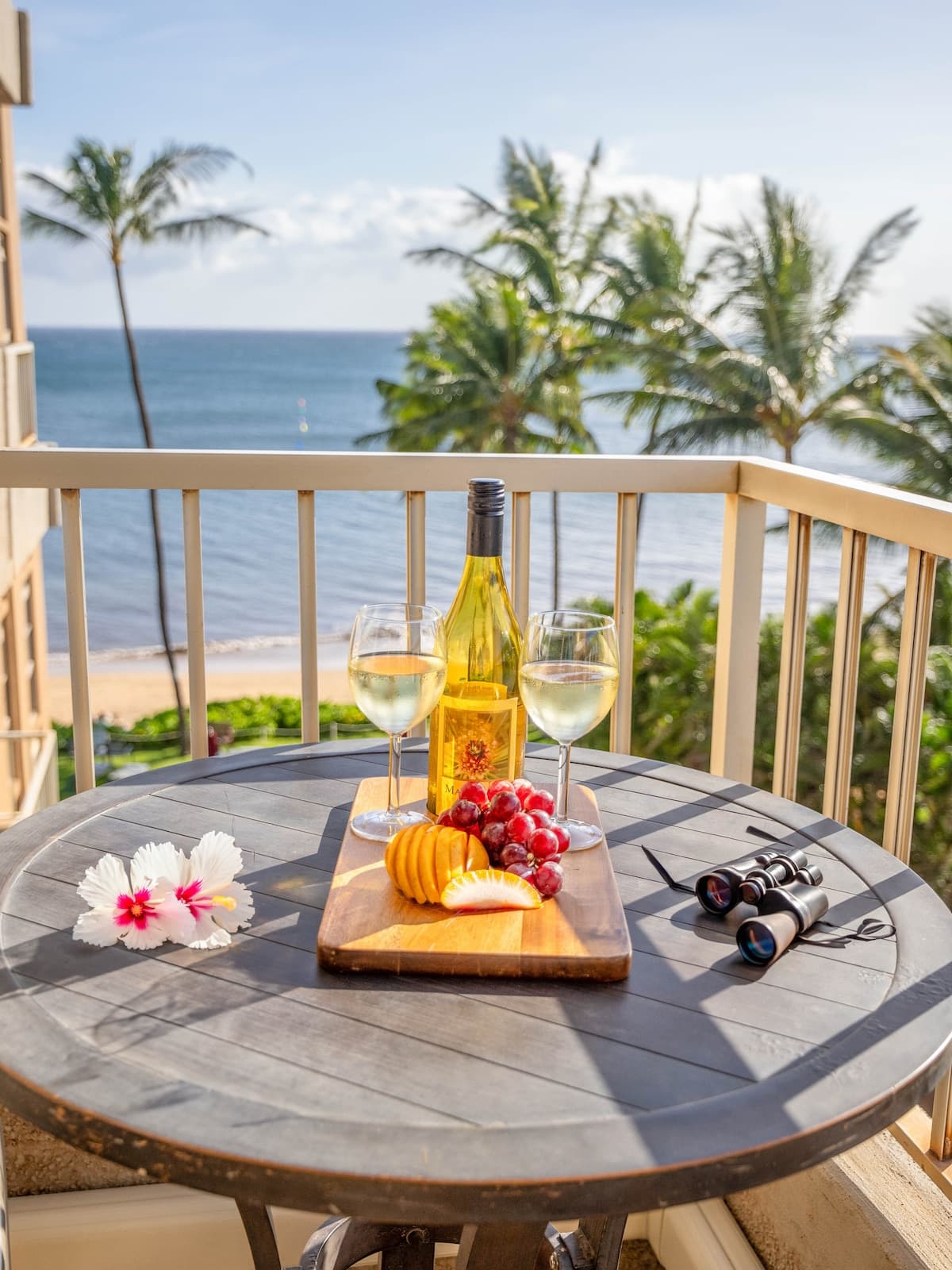 Condo in Kihei · ★4.86 · 1 bedroom · 2 beds · 2 shared baths - Photo 2