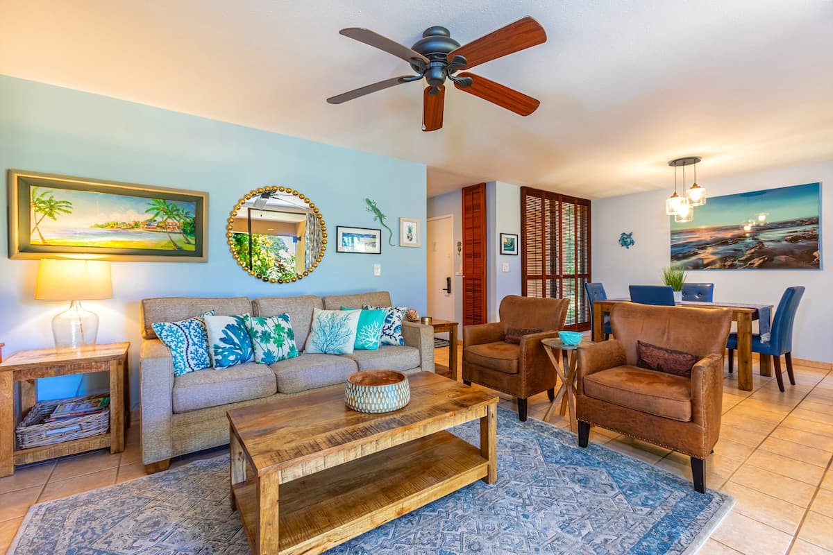 Condo in Kihei · ★4.8 · 1 bedroom · 2 beds · 1 bath - Photo 5