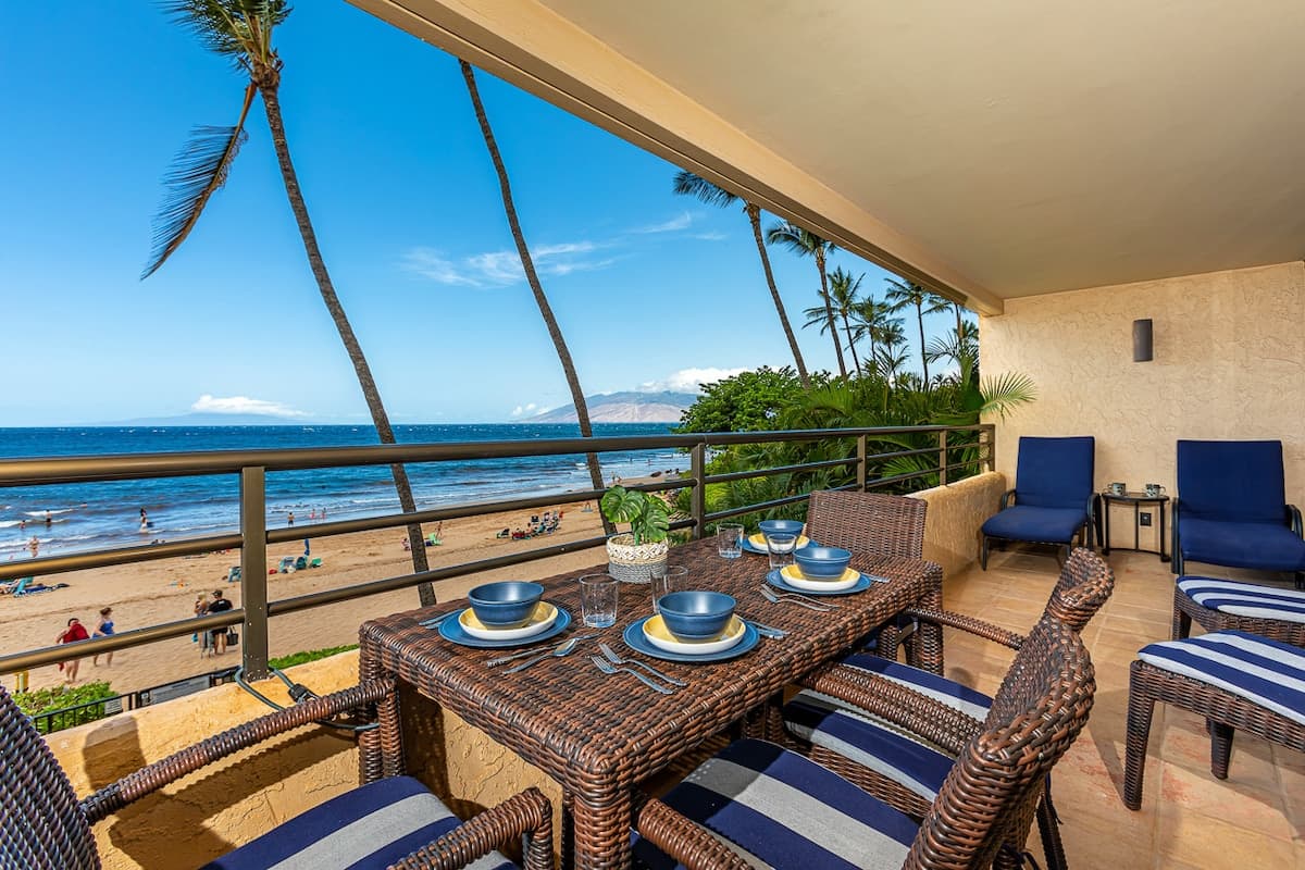 Condo in Wailea · ★5.0 · 2 bedrooms · 3 beds · 2 baths - Photo 1