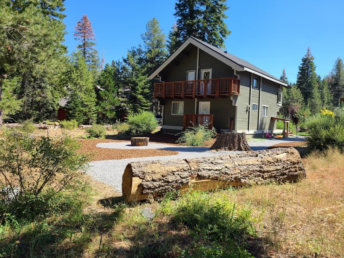 Cozy Homewood Cabin Near Skiing & Beaches - Photo 1