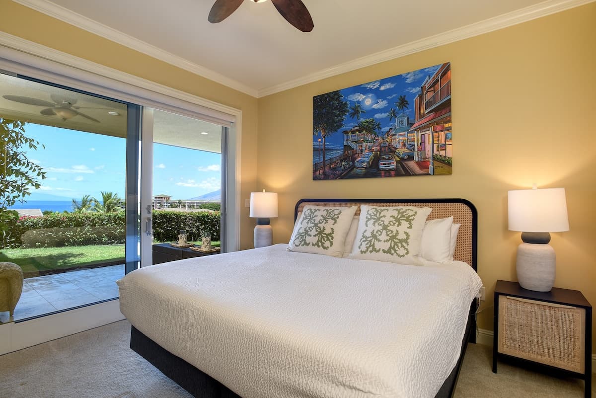 Townhouse in Kihei · ★5.0 · 3 bedrooms · 5 beds · 3.5 shared baths - Photo 4