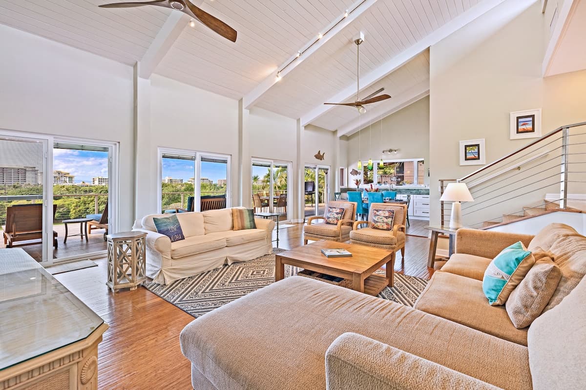 Home in Lahaina · ★4.83 · 6 bedrooms · 9 beds · 3 baths - Photo 1