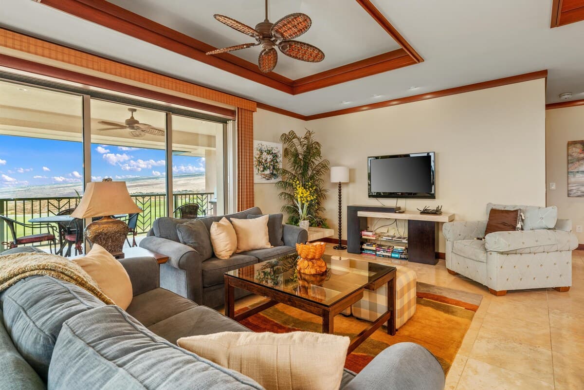 Condo in Waimea · ★4.88 · 3 bedrooms · 4 beds · 3 baths - Photo 3