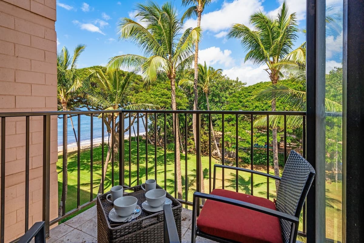 Condo in Kihei · ★4.55 · 1 bedroom · 2 beds · 1 bath - Photo 1