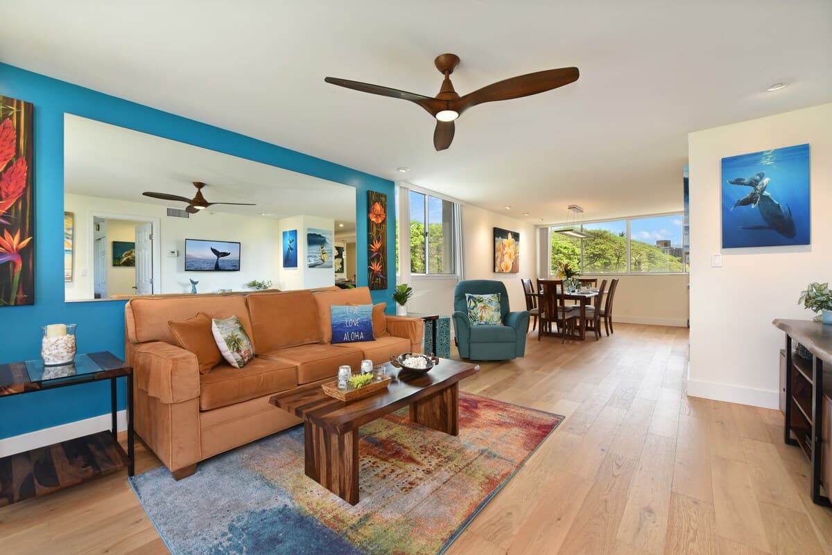 Condo in Lahaina · ★4.5 · 2 bedrooms · 3 beds · 2 baths - Photo 4