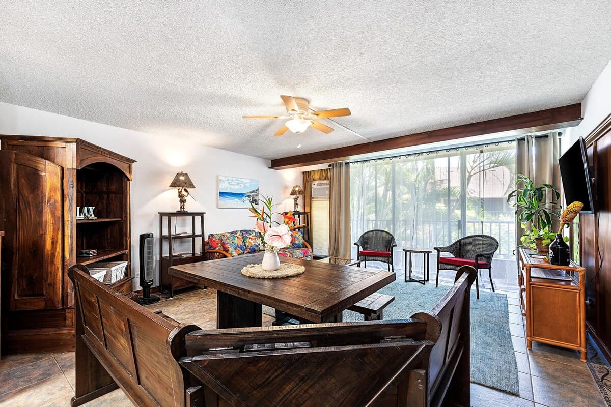 Condo in Kailua-Kona · ★5.0 · 1 bedroom · 2 beds · 1 private bath - Photo 3