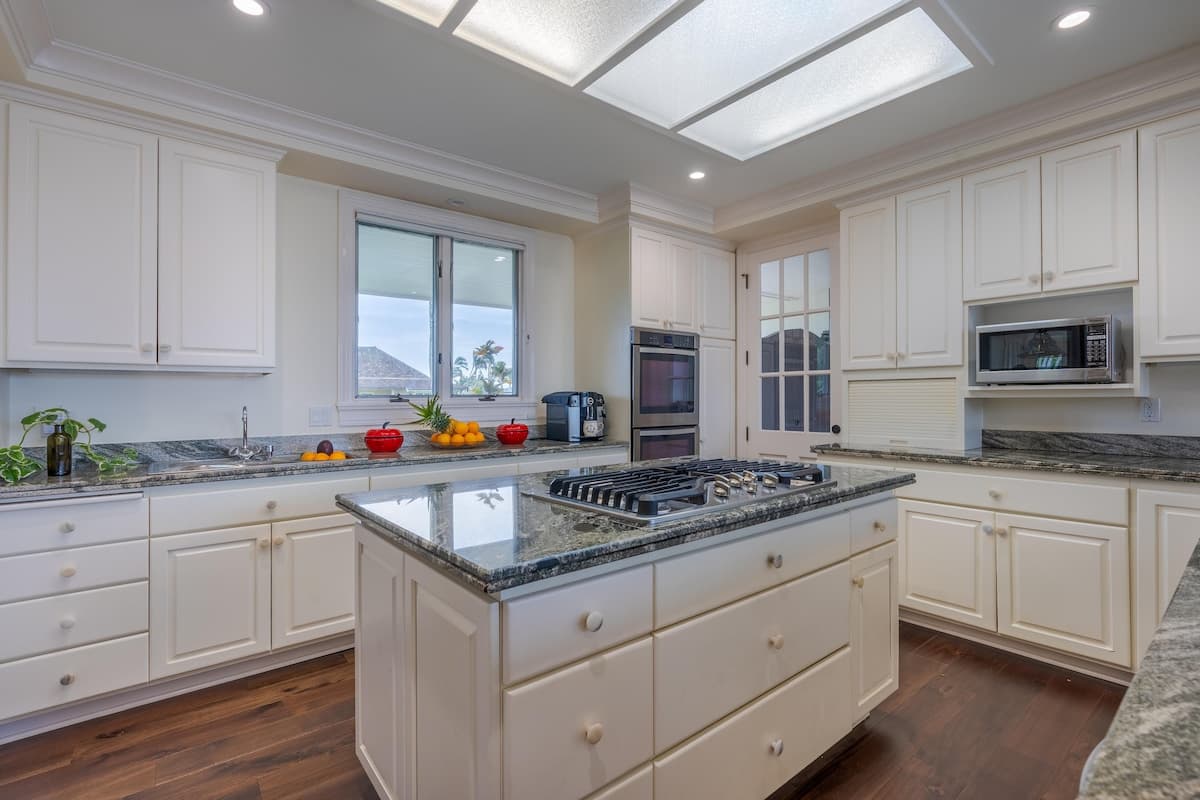 Home in Koloa · ★4.57 · 5 bedrooms · 6 beds · 5 shared baths - Photo 4