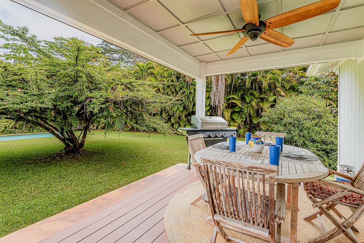 Home in Keaau · ★4.81 · 1 bedroom · 1 bed · 1.5 baths - Photo 2